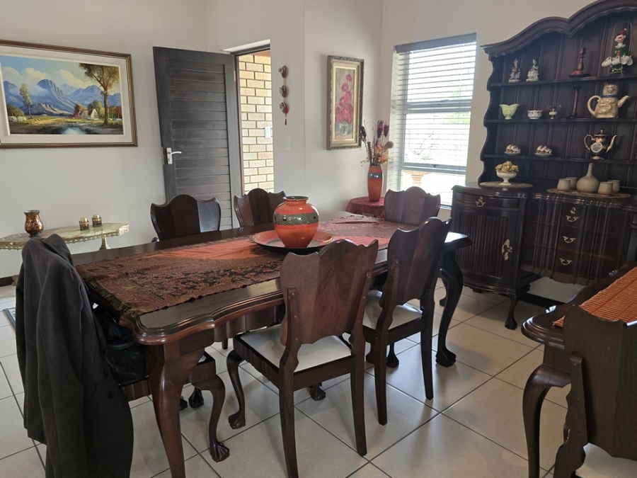 3 Bedroom Property for Sale in Dormehls Drift Western Cape